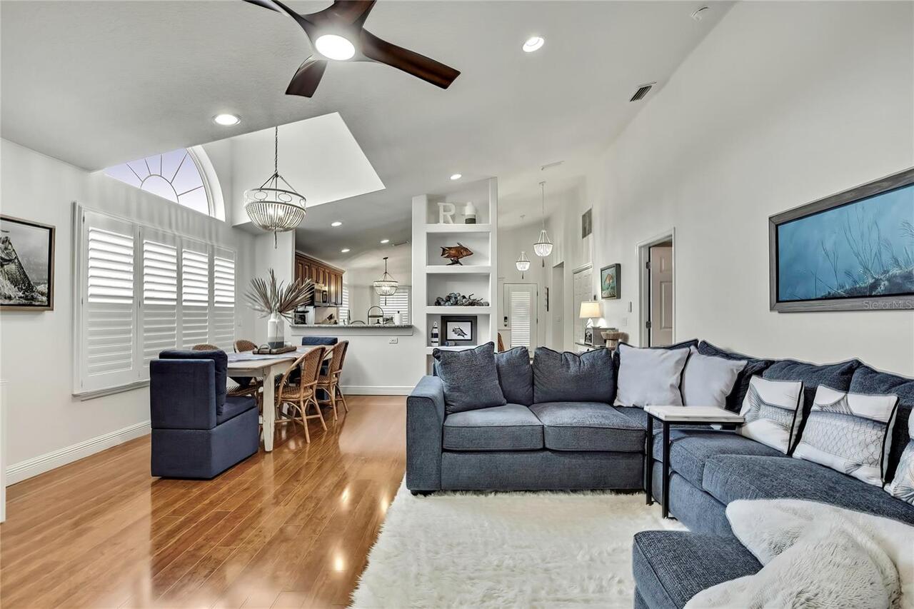 Listing Photo 10