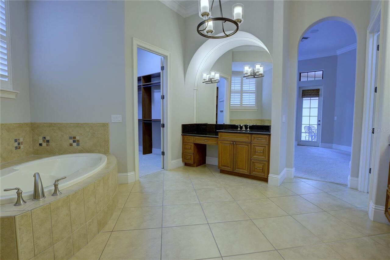 Listing Photo 43