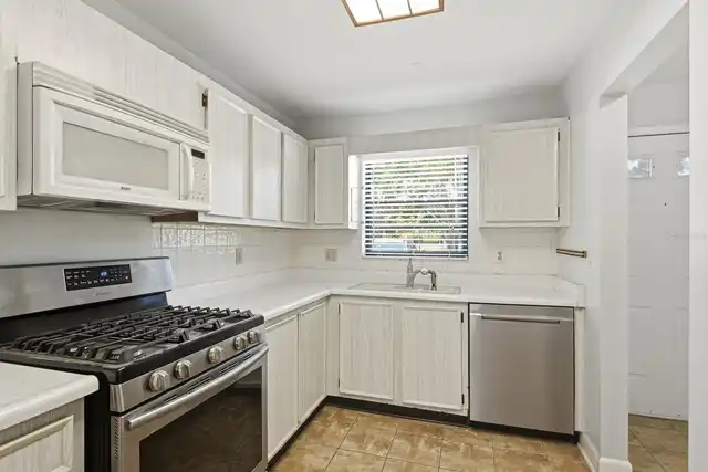 Listing Photo 20