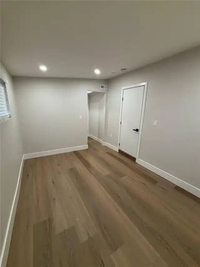 Listing Photo 41