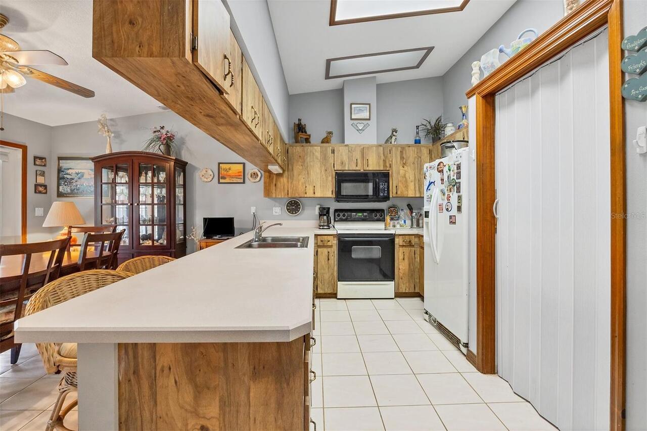 Listing Photo 15