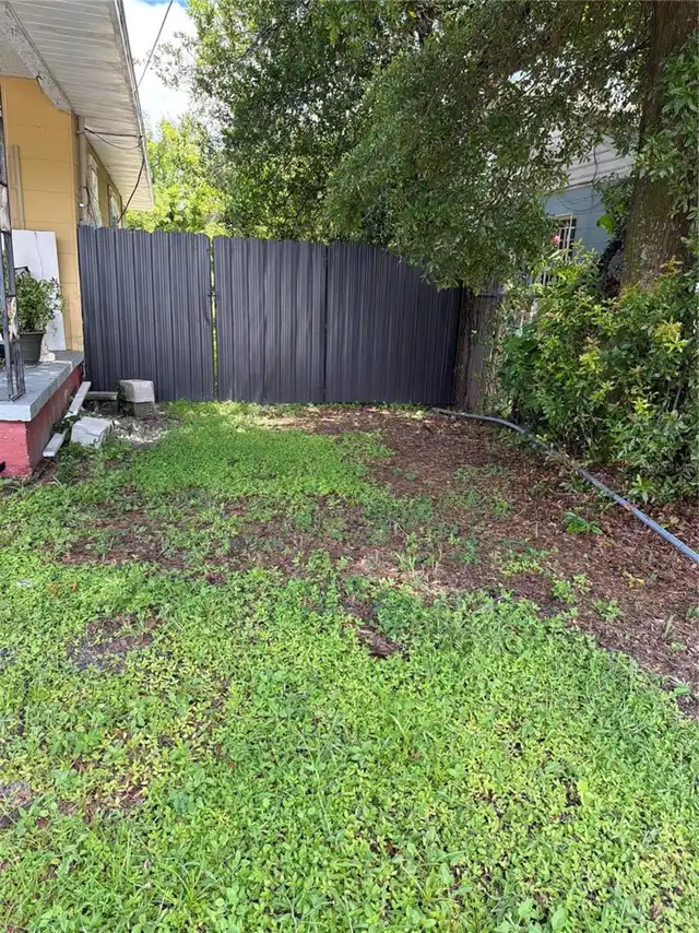Listing Photo 8