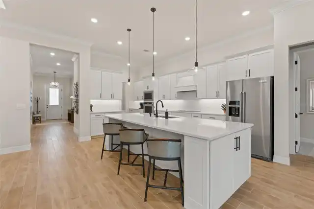 Listing Photo 18