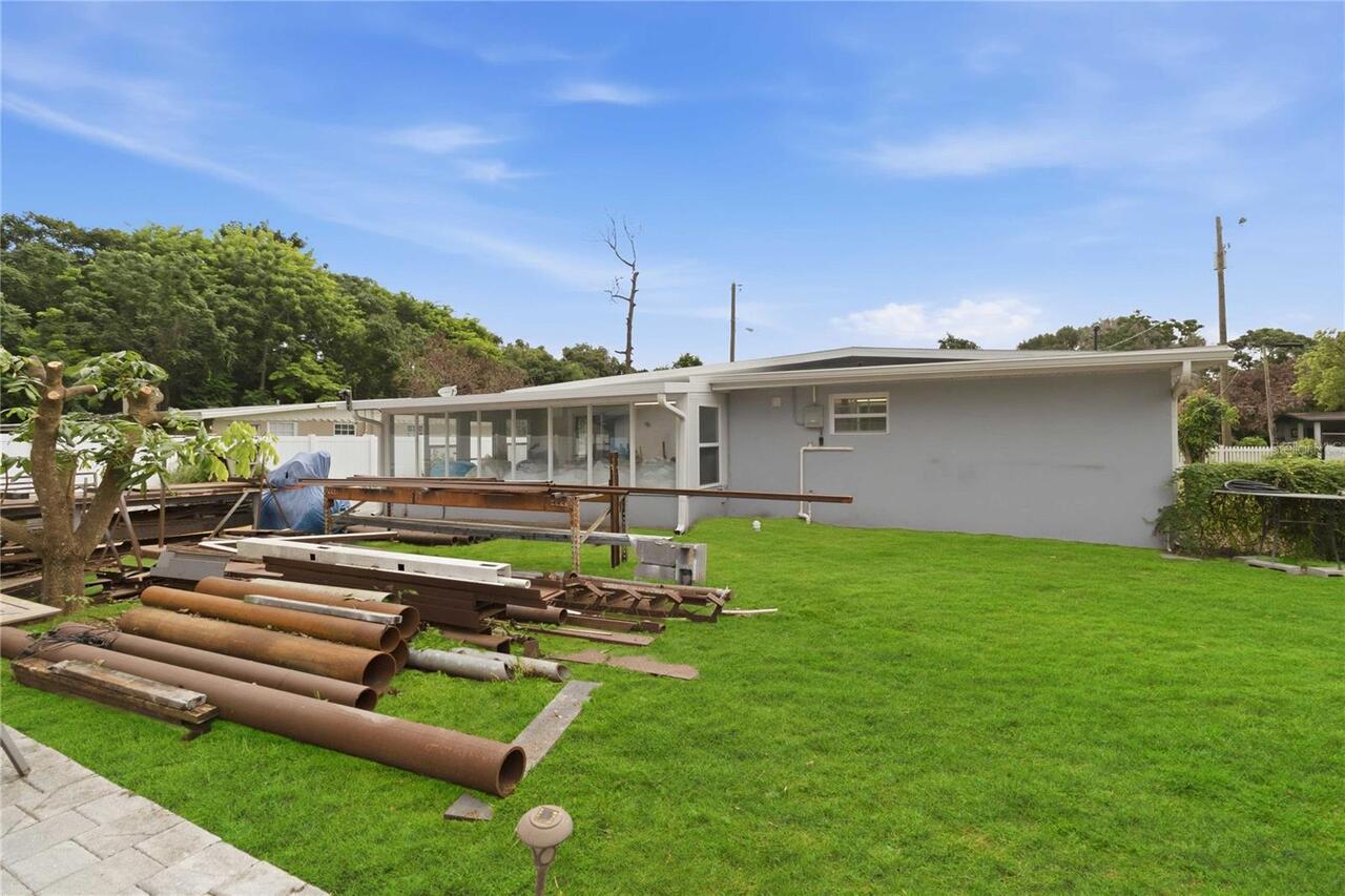 Listing Photo 37