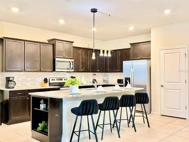 Listing Photo 54