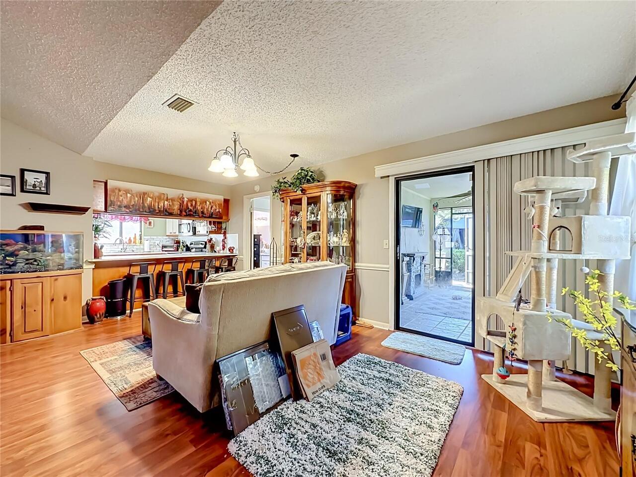 Listing Photo 22