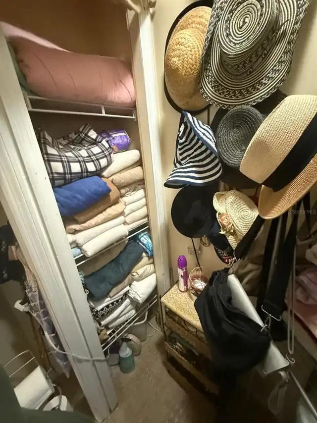 Listing Photo 11