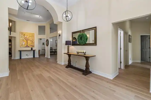 Listing Photo 25