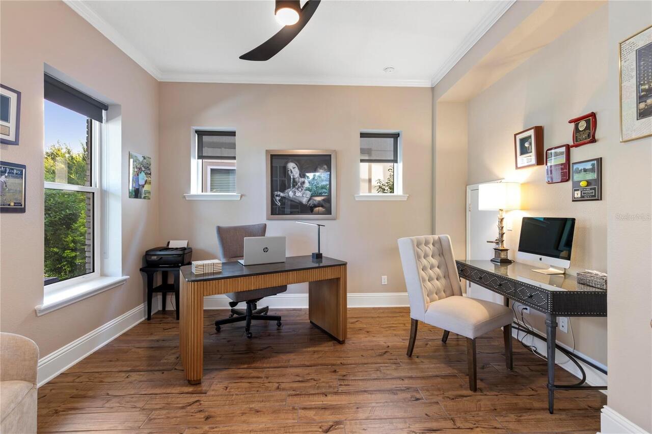 Listing Photo 8