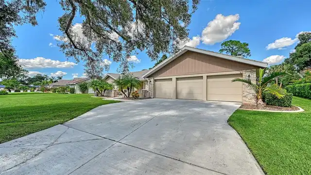 Listing Photo 74