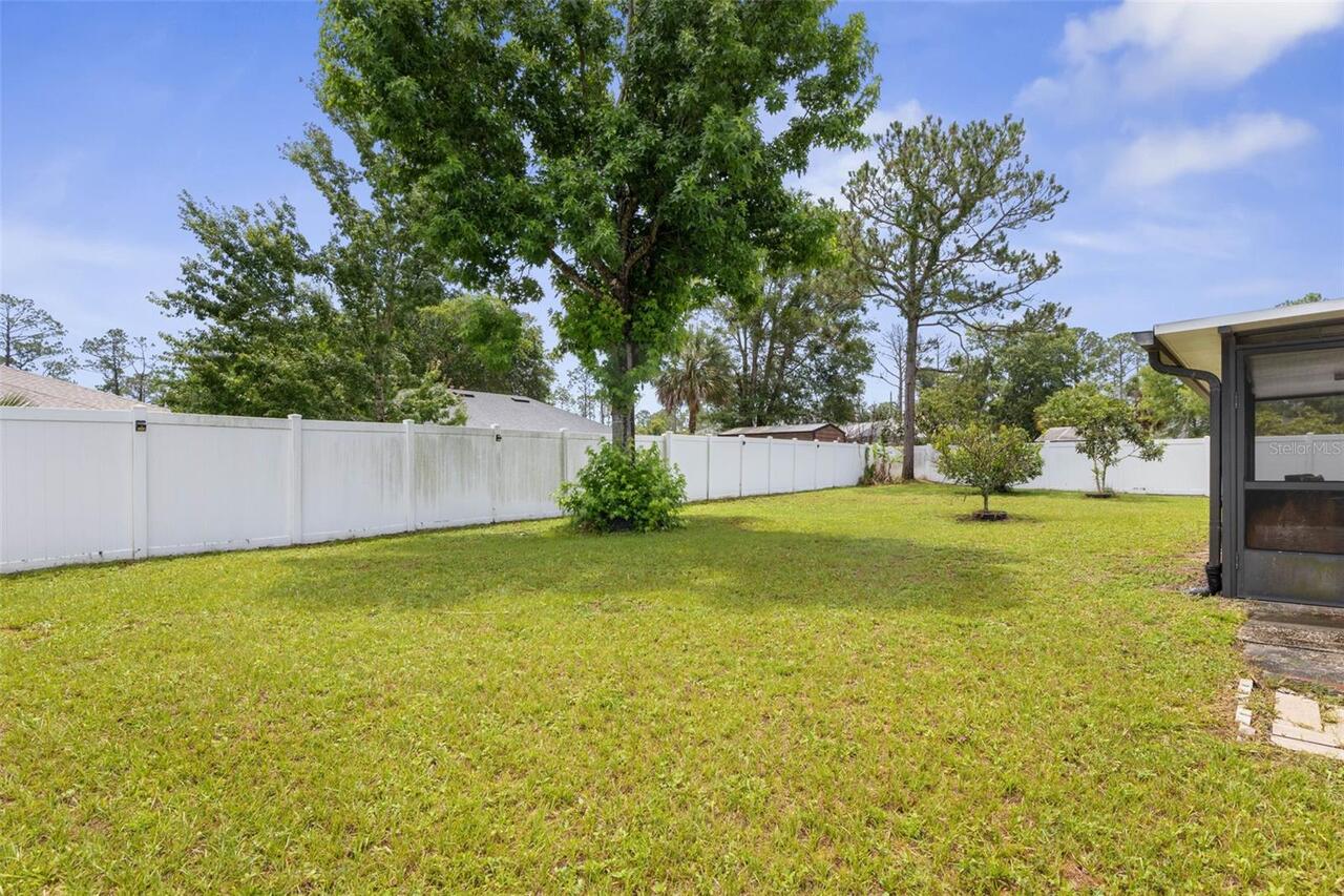 Listing Photo 8