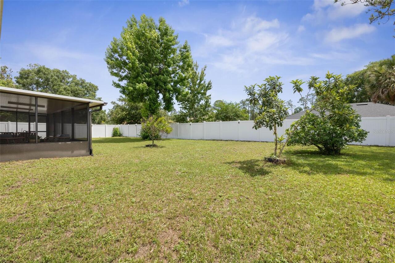 Listing Photo 9