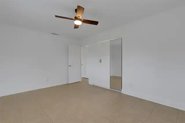 Listing Photo 37