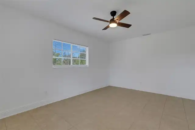 Listing Photo 38
