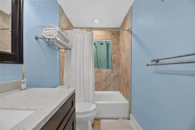 Listing Photo 34