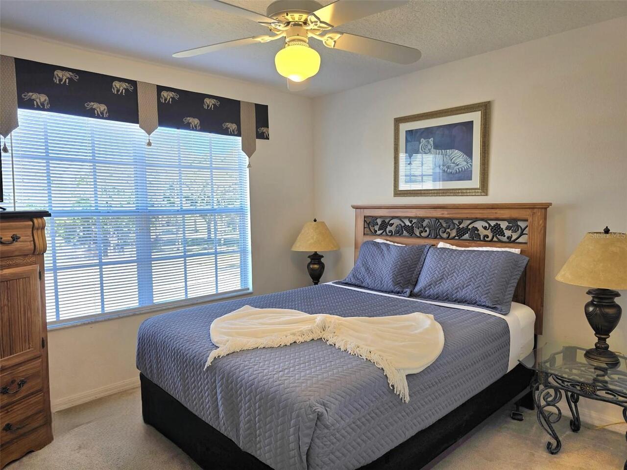 Listing Photo 12