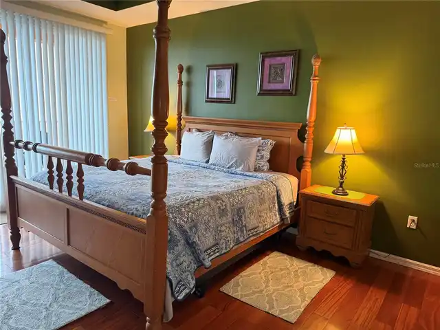 Listing Photo 9