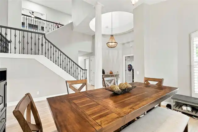 Listing Photo 11