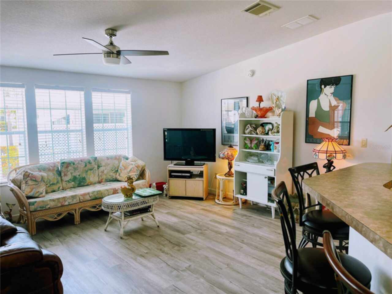 Listing Photo 7