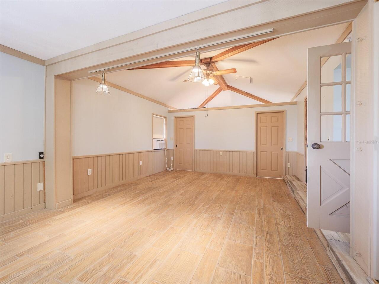 Listing Photo 31
