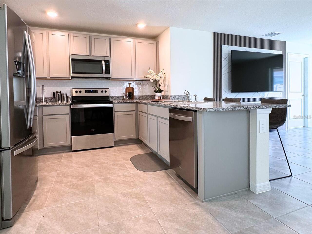 Listing Photo 7