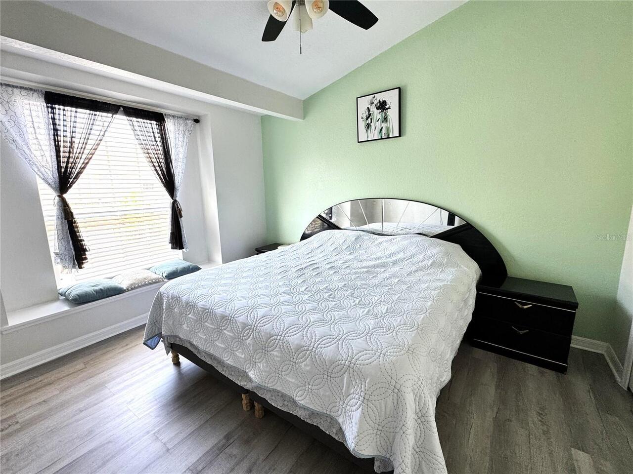 Listing Photo 34