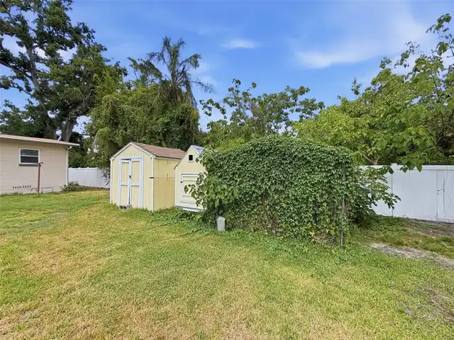 Listing Photo 37