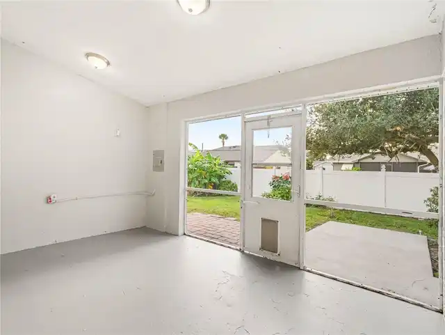 Listing Photo 21