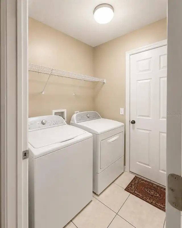 Listing Photo 10