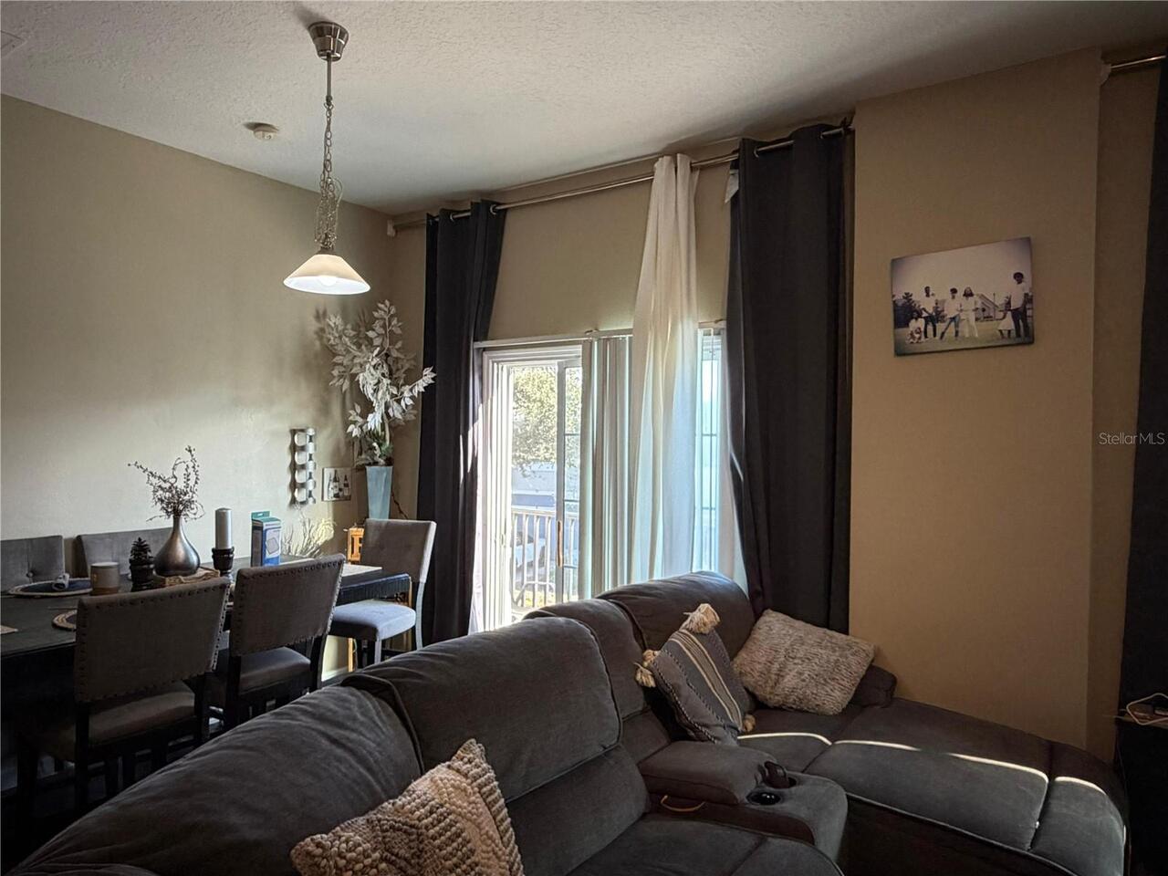 Listing Photo 8