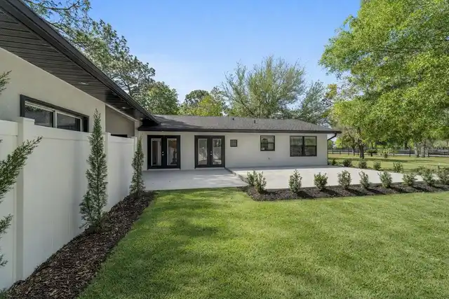 Listing Photo 36