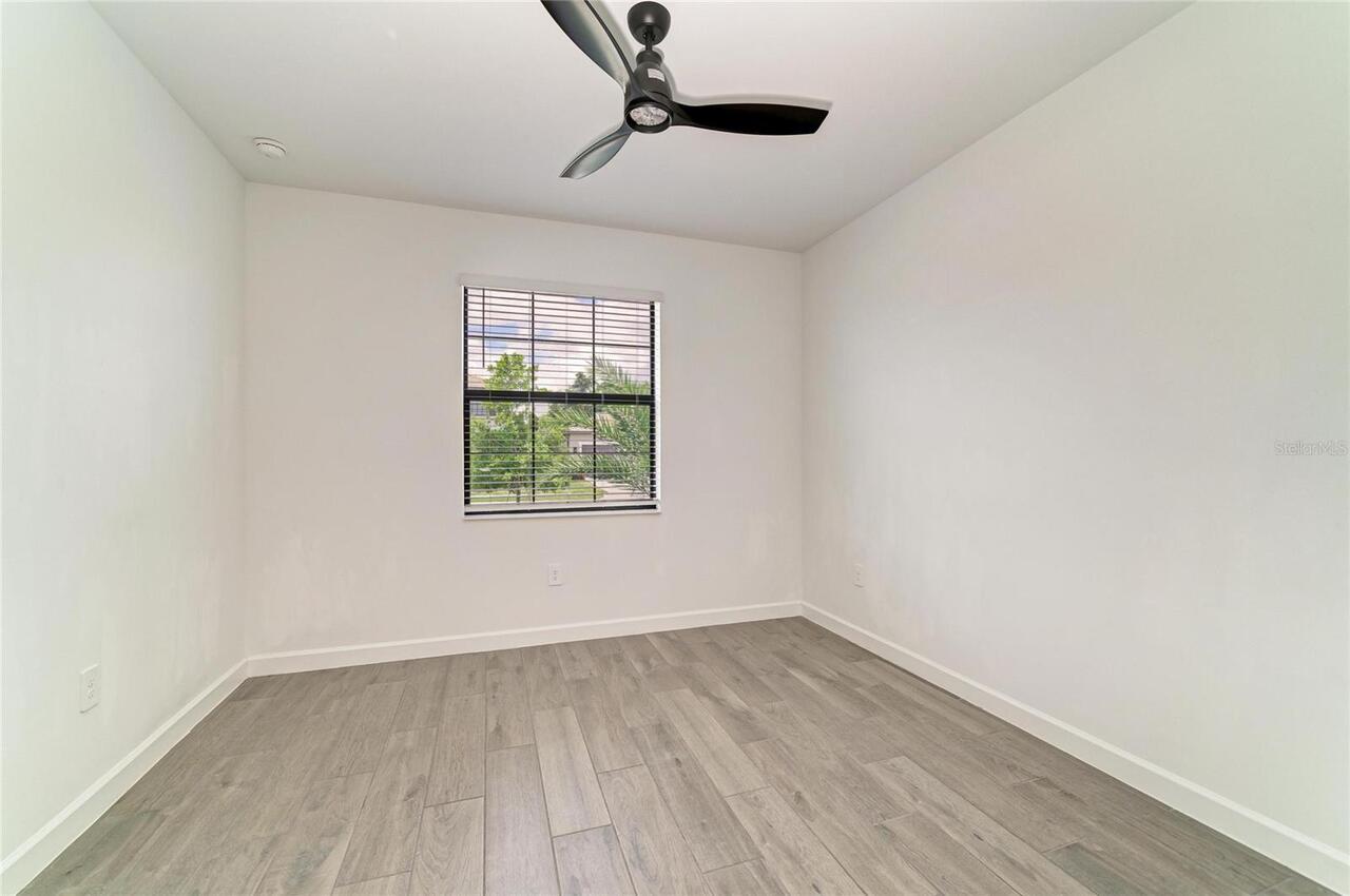 Listing Photo 42