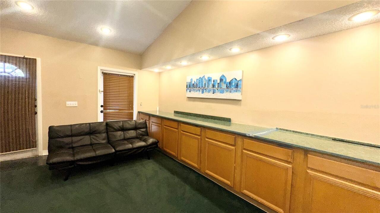 Listing Photo 16