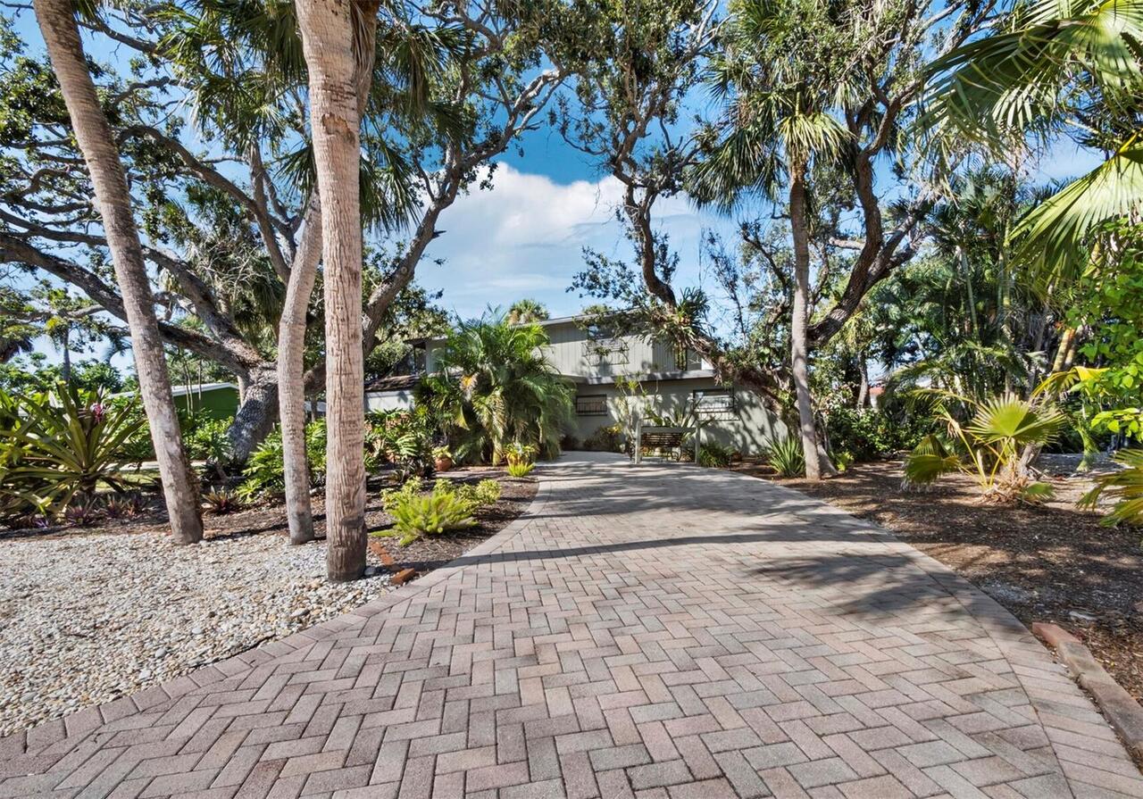 Sarasota Real Estate