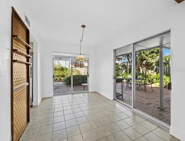 Listing Photo 33