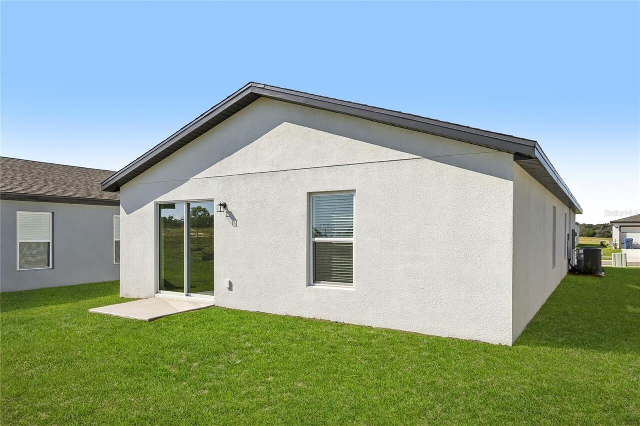 Listing Photo 10