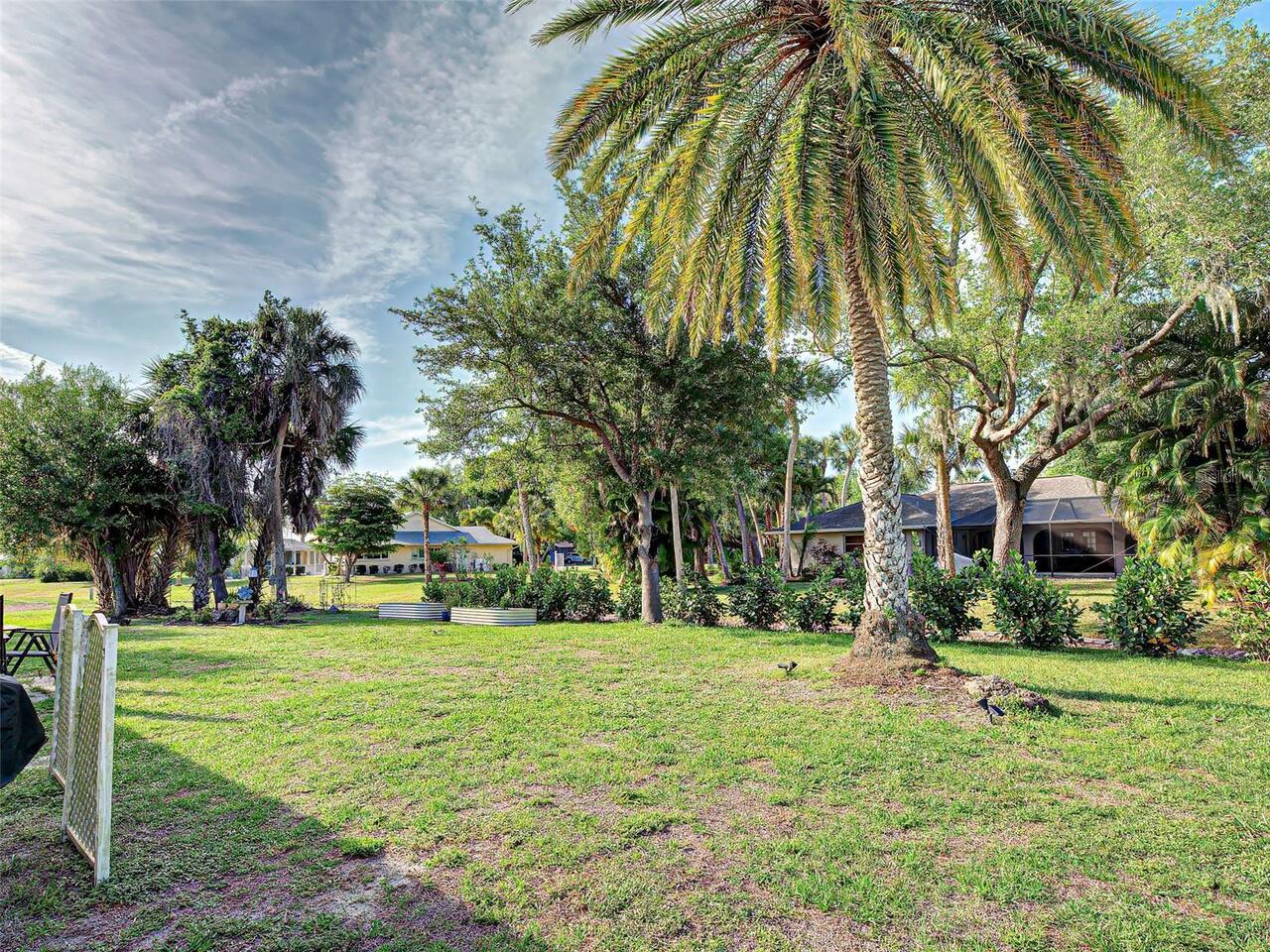 Listing Photo 10