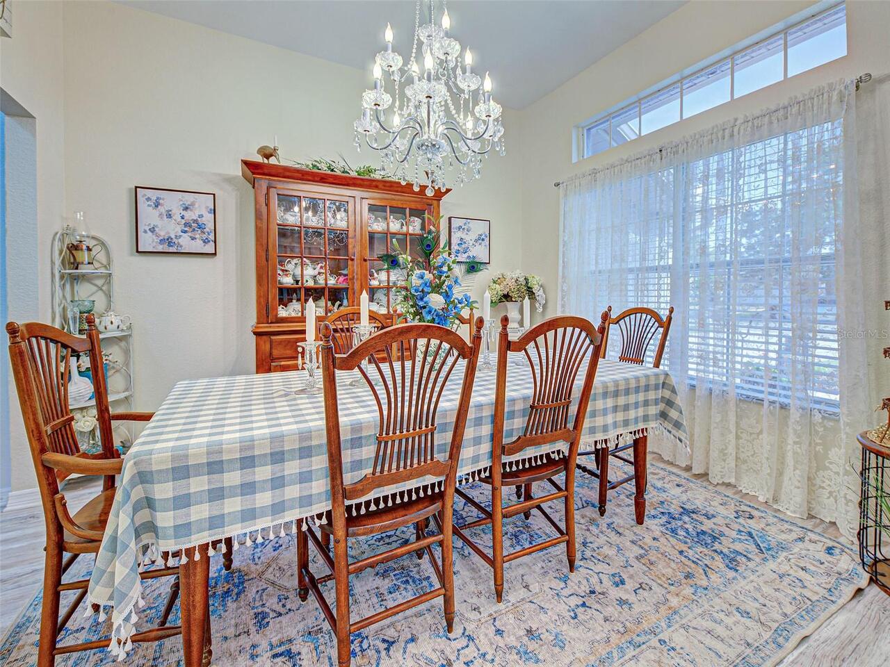Listing Photo 16