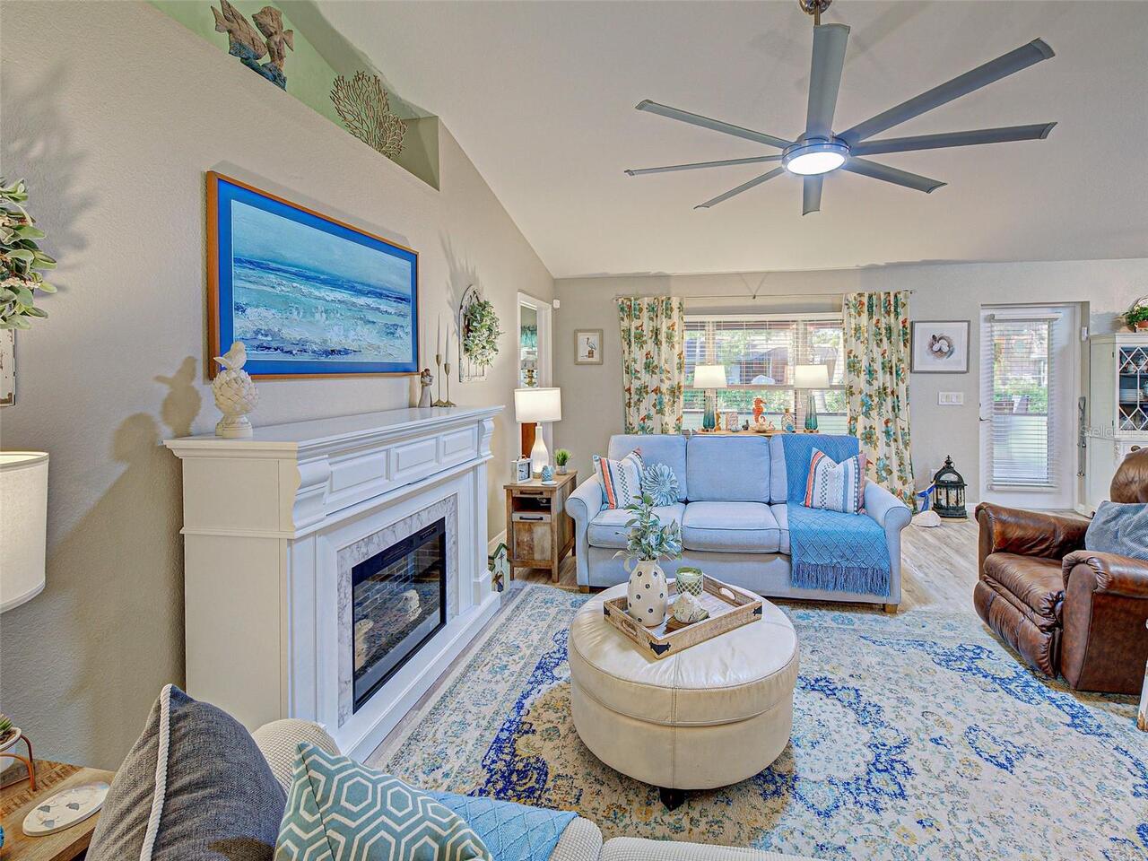 Listing Photo 22