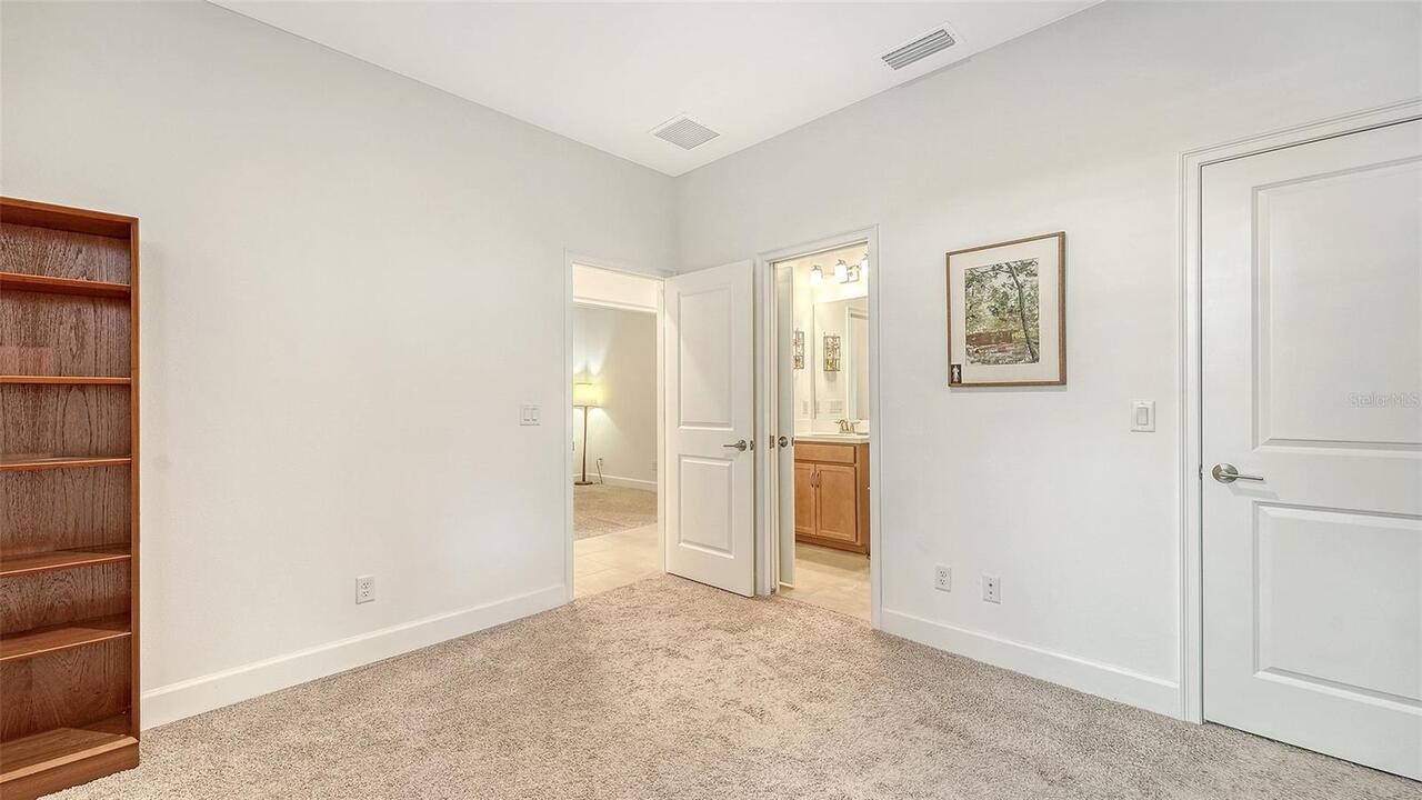 Listing Photo 26