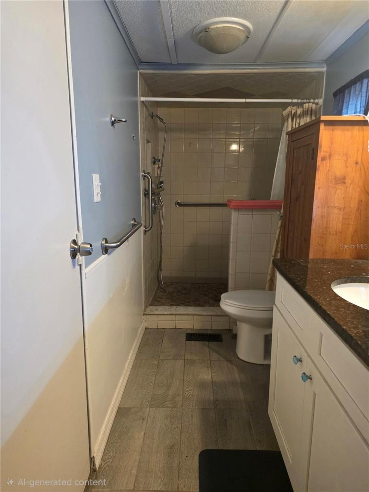 Listing Photo 11