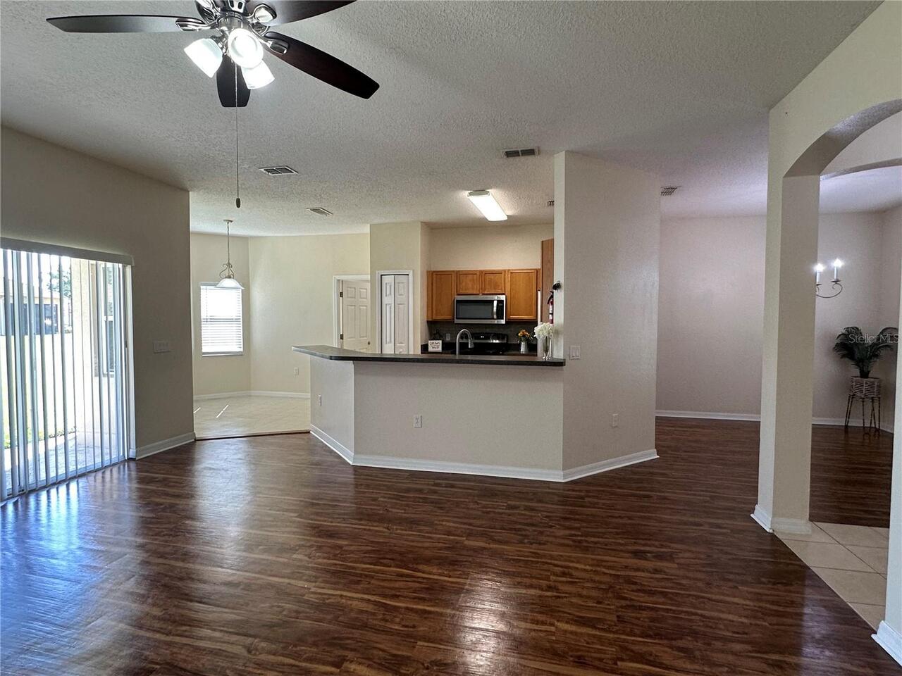 Listing Photo 8