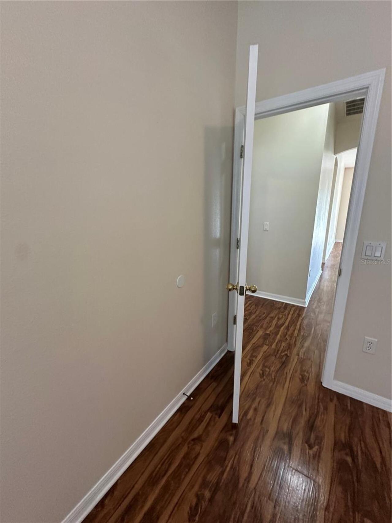 Listing Photo 28