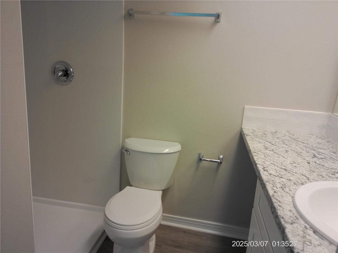 Listing Photo 17