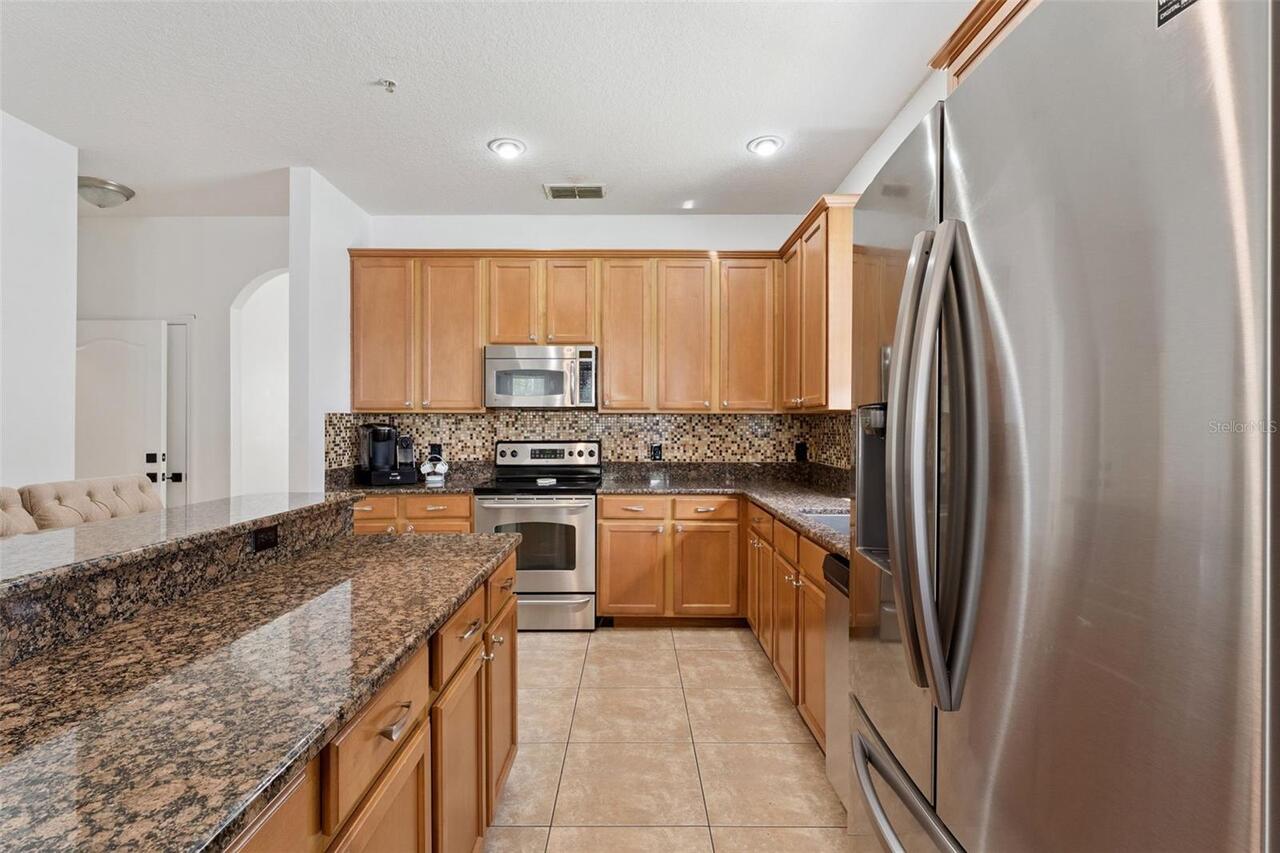 Listing Photo 8