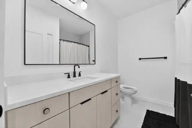 Listing Photo 13