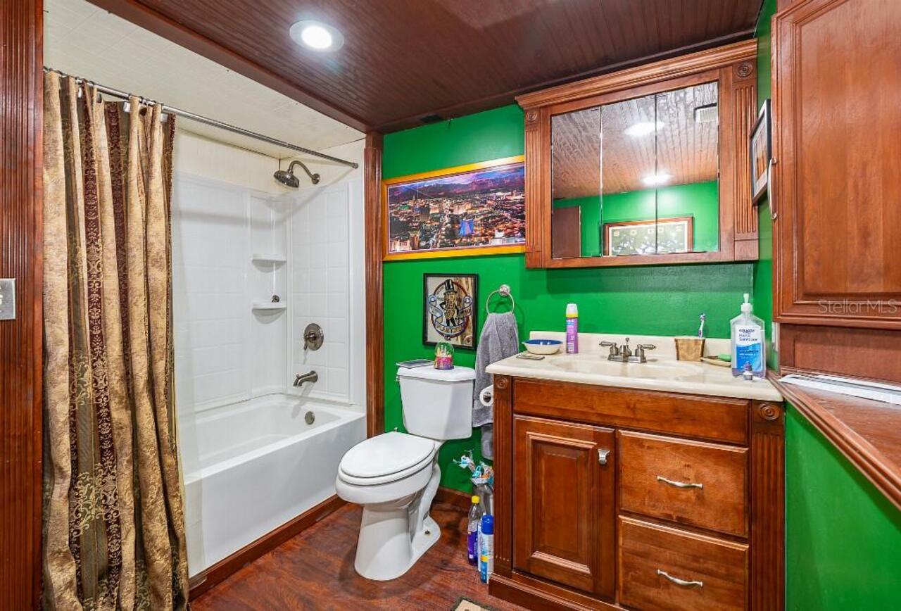 Listing Photo 22