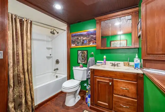 Listing Photo 22