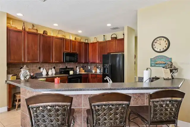 Listing Photo 15