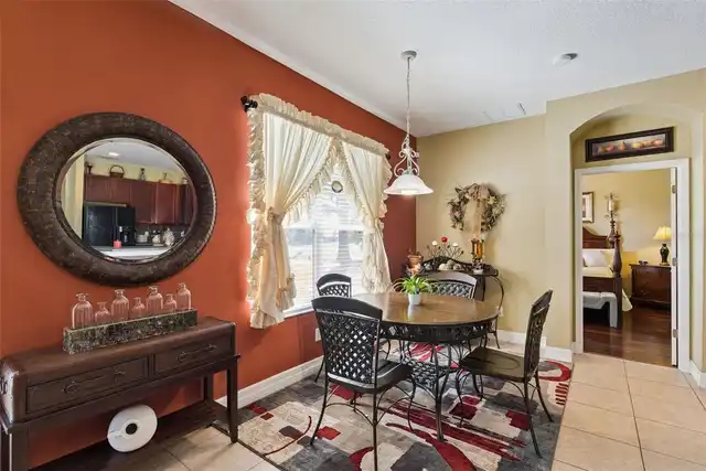 Listing Photo 17